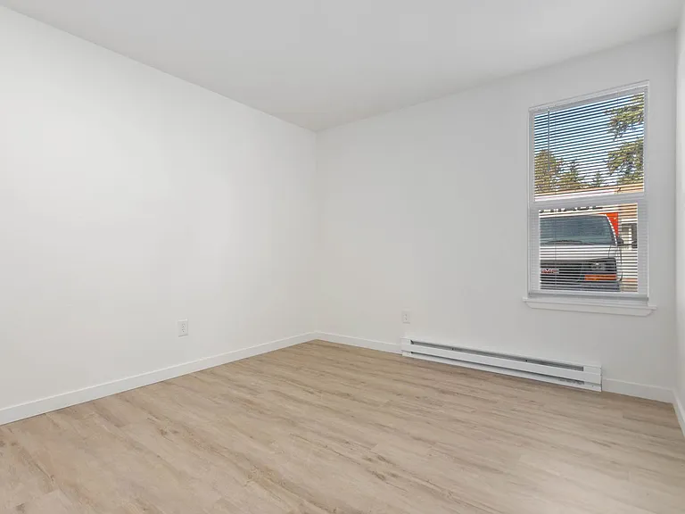 Glacier Park Apartments — Photo 46
