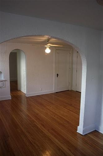 2nd image of 817 S Park St APT 10