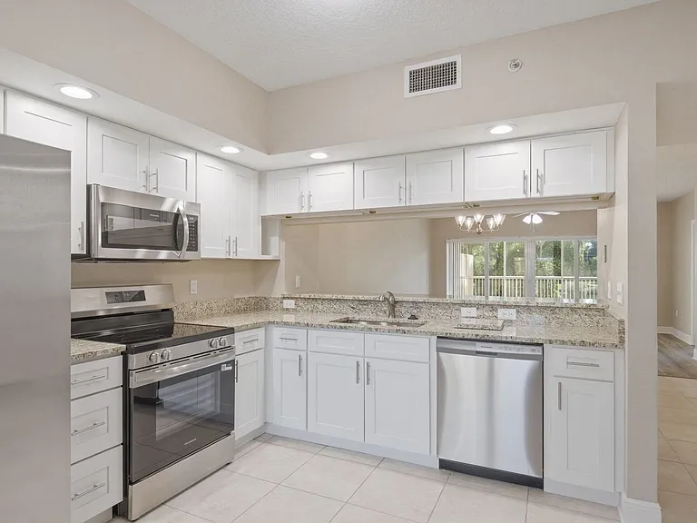 960 Starkey Rd #5105 — Photo 18