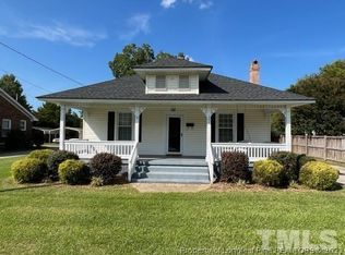 302 E K St, Erwin, NC 28339