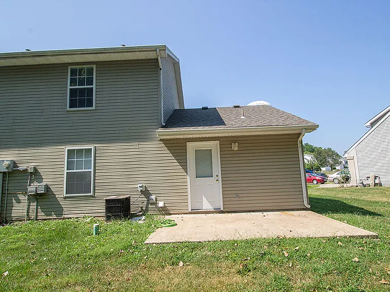 5200 Tessa Way — Photo 25