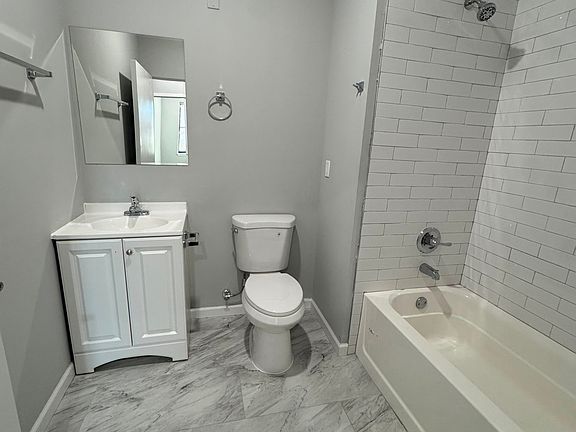 3rd image of 169 16th Ave APT 308