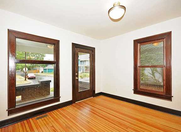 2nd image of 847 Jefferson Ave