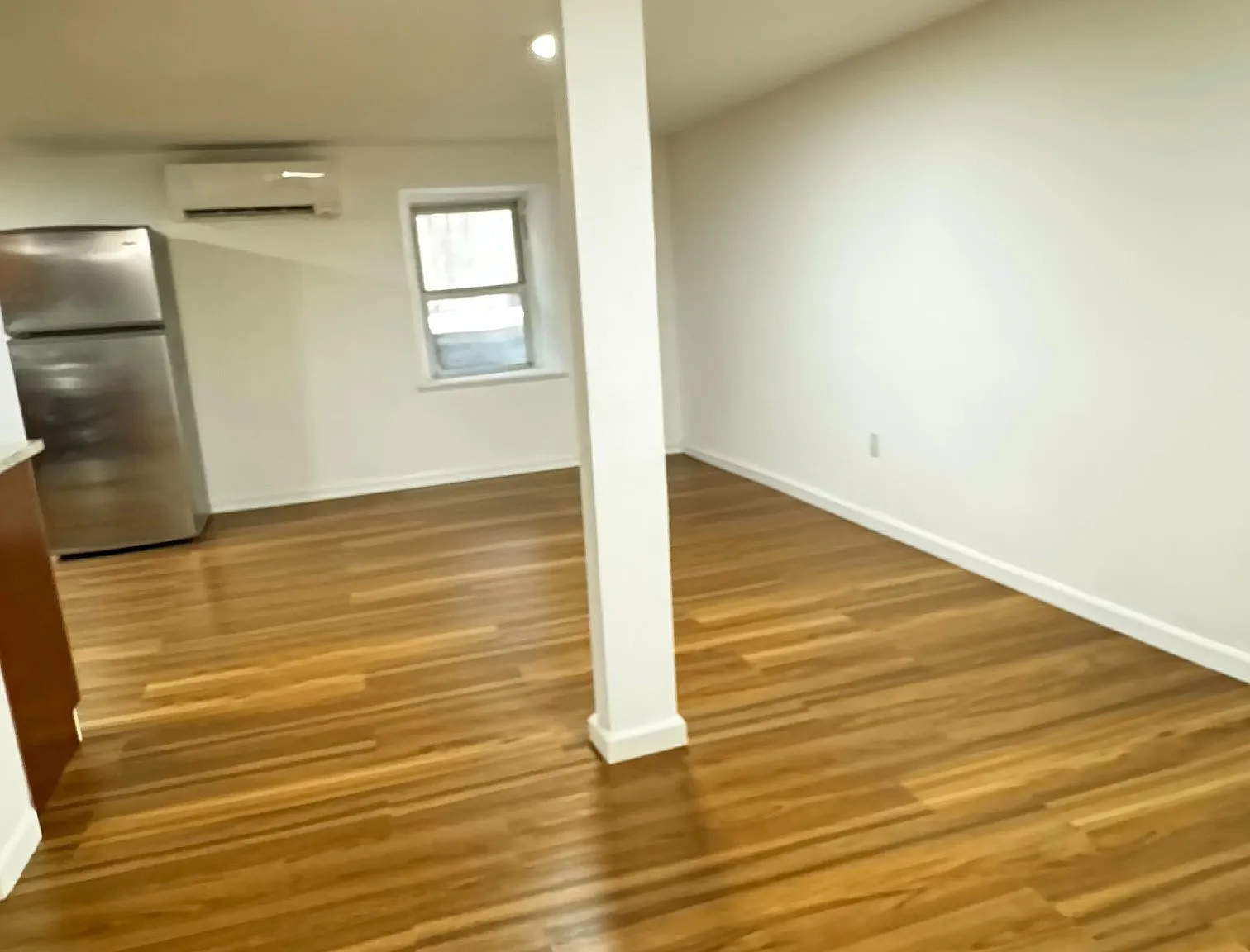 684 Parker St — Photo 4