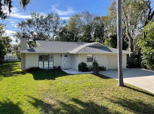 1622 Royal Palm Dr, Edgewater, FL 32132