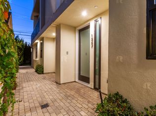 1539 Hi Point St #1539, Los Angeles, CA 90035