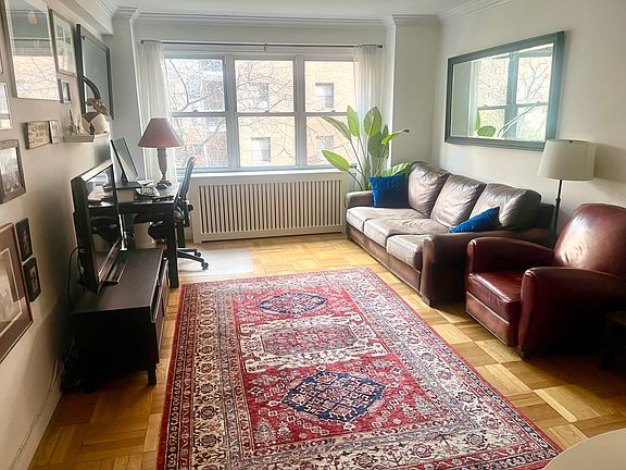 2nd image of 166 E 35th St APT 5B