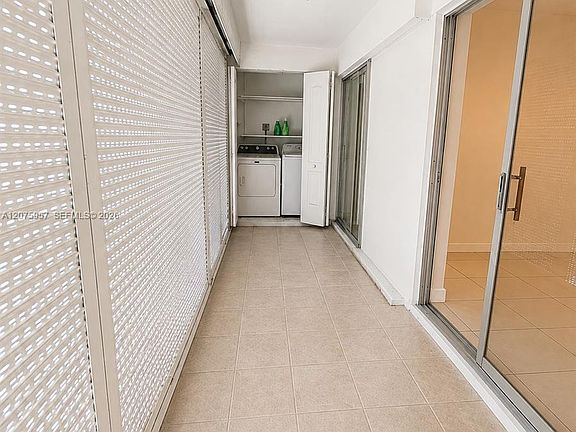 2nd image of 3591 Inverrary Dr APT 104