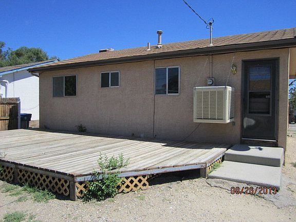 3rd image of 611 Pear St