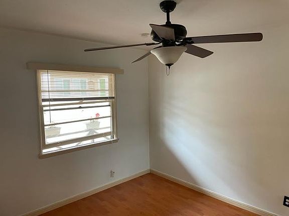 4th image of 3523 E Broadway APT 3