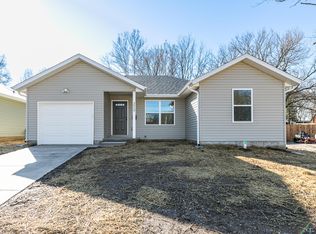 3020 W Harrison St, Springfield, MO 65802