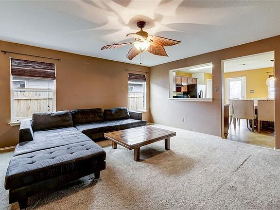 4th image of 18516 Great Falls Dr