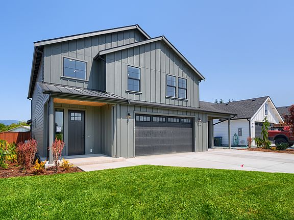 2601 - Hattie Plan - Features and colors may differ.