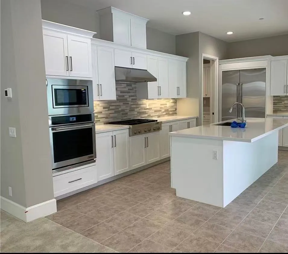 5 bed, 5.5 bath, 3489 sqft, $8,500 — Photo 3