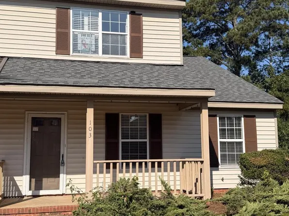 103 Lauren Cir, Greenwood, SC 29649