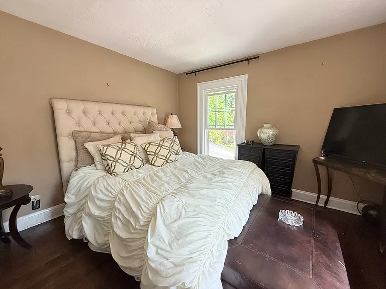 76 Elm St #2 — Photo 24