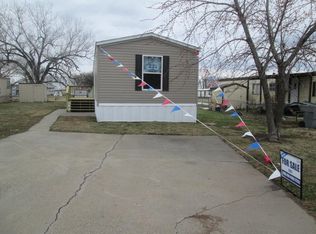 314 La Jara Ln, Emporia, KS 66801