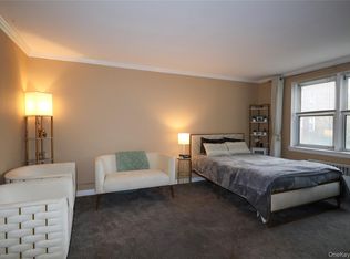 485 Bronx River Road #B35, Yonkers, NY 10704