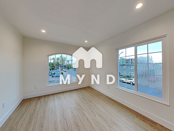 2nd image of 3835 3rd Ave APT 2