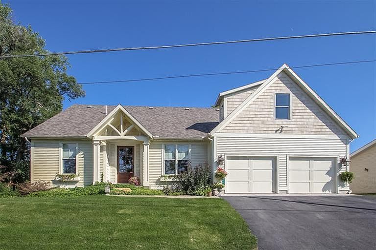 8880 Brower Lake Dr NE, Rockford, MI 49341 Zillow