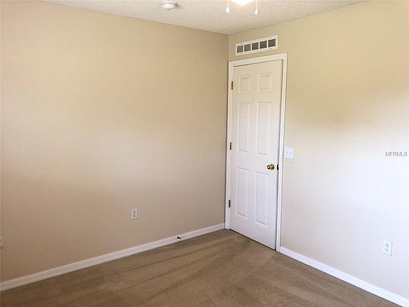 5th image of 119 Dorchester Ct