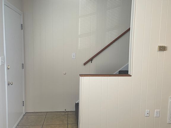 2nd image of 200 Carolina Ave #B-2