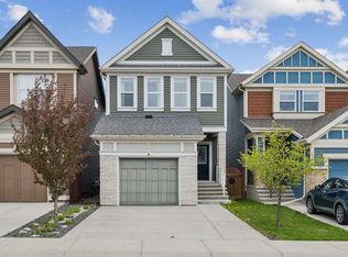 44 W Legacy Reach Mnr SE, Calgary, AB T2X2C5