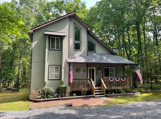 122 Emerson Dr, Albrightsville, PA 18210