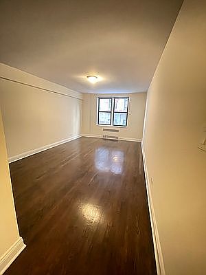 2nd image of 43-07 39th Pl #2CC