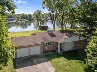 1224 State Street Rd, Belleville, IL 62220