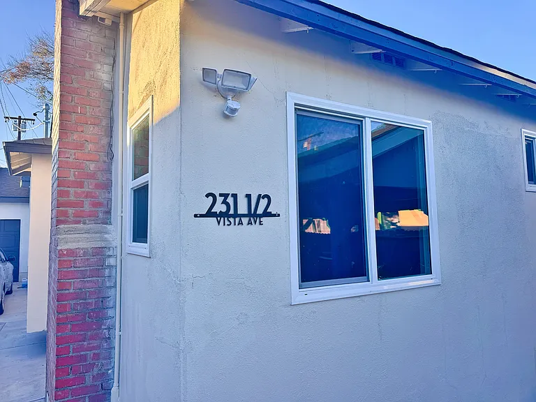 231 Vista Ave #1/2 — Photo 21