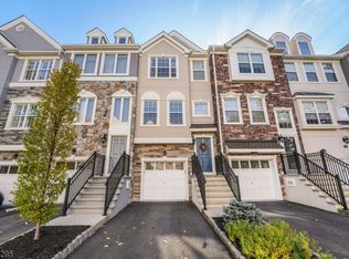 53 Devonshire Dr, Clifton, NJ 07013