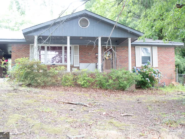 1295 Needmore St SW, Conyers, GA 30012