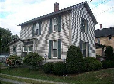 3rd image of 417 S Walnut St