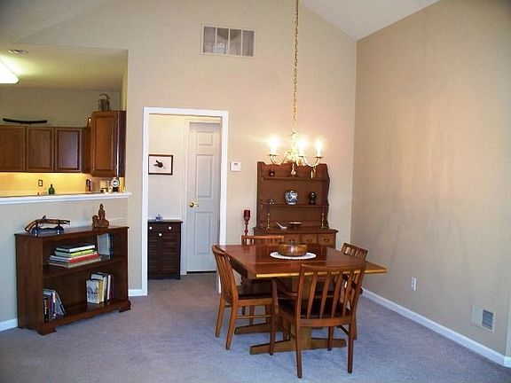 Dining Room w/ Cath. Clg.