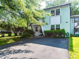 10 Elizabeth Way, Kiamesha Lake, NY 12751