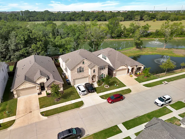 5317 Riverwalk Pkwy — Photo 49