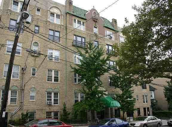 2nd image of 107 Kensington Ave APT 406