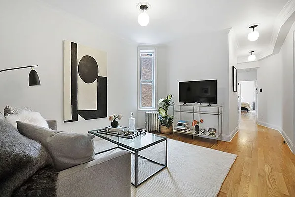 Rented by Compass | media 4