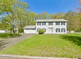 37 Hickory Hill Road, Jackson, NJ 08527