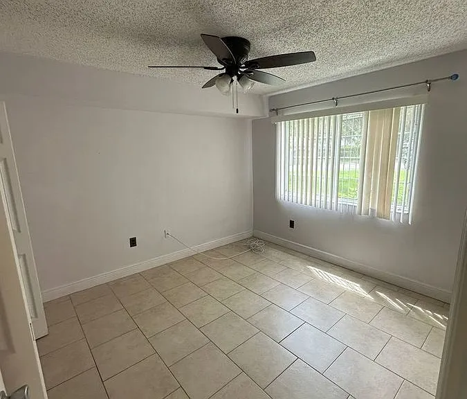 5005 Wiles Rd #102 — Photo 25