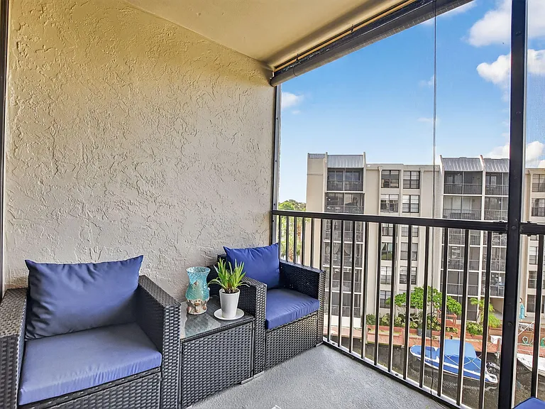 20 Royal Palm Way #503 — Photo 32