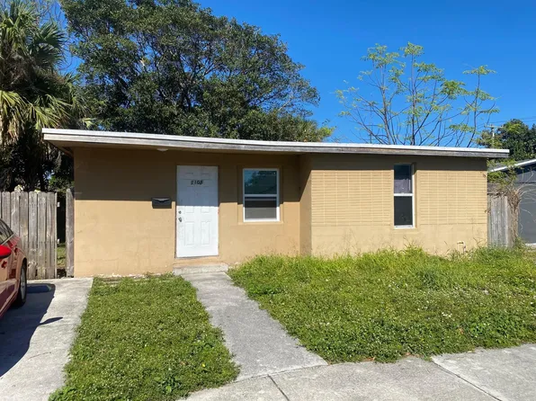 1108 W 33rd Street, Riviera Beach, FL 33404