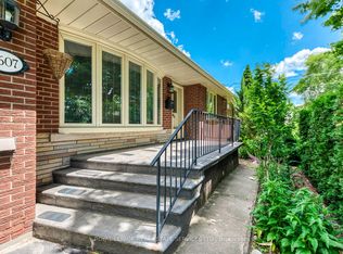 1607 Ewald Rd, Mississauga, ON L5G 4C4