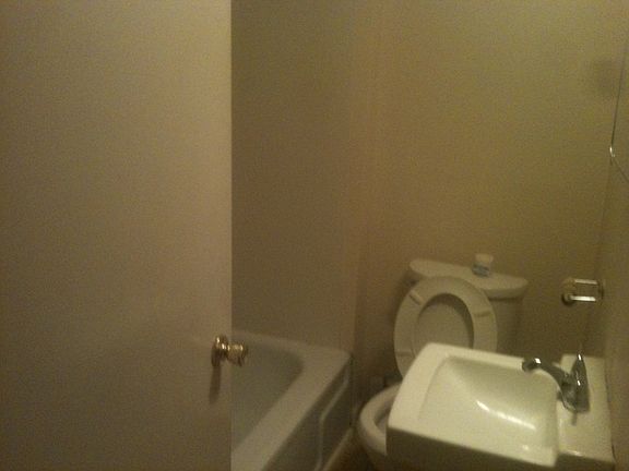 4th image of 240-248 S Franklin St #246