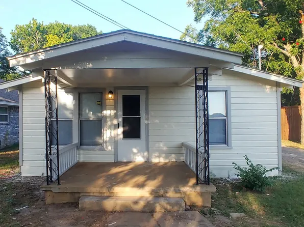 411 S Bradshaw St, Denton, TX 76205