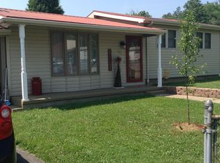 50 Turner Dr, Jackson, KY 41339