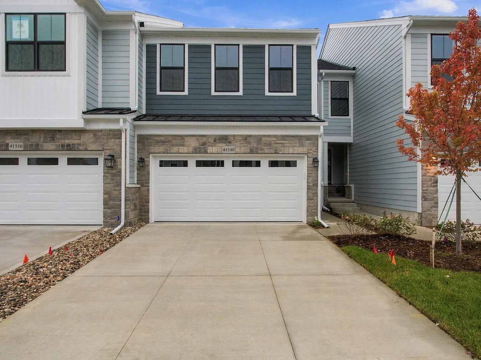 3 bed, 2.5 bath, 1950 sqft, $3,550 — Photo 3
