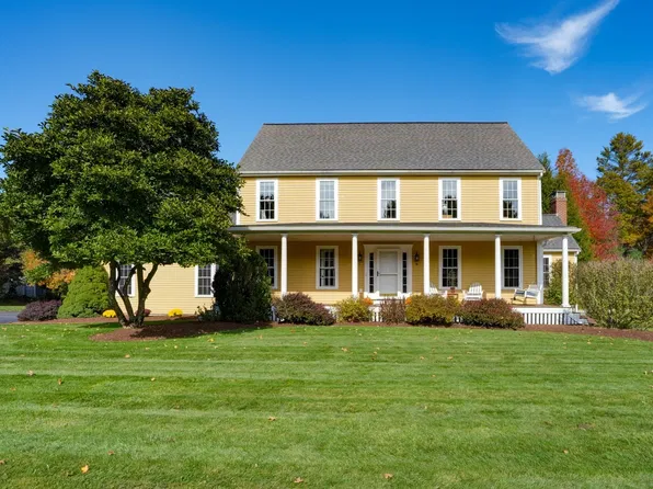 6 Beaver Brook Dr, Holliston, MA 01746