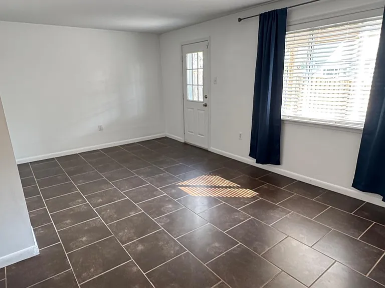 19048 Partridge Wood Dr — Photo 10